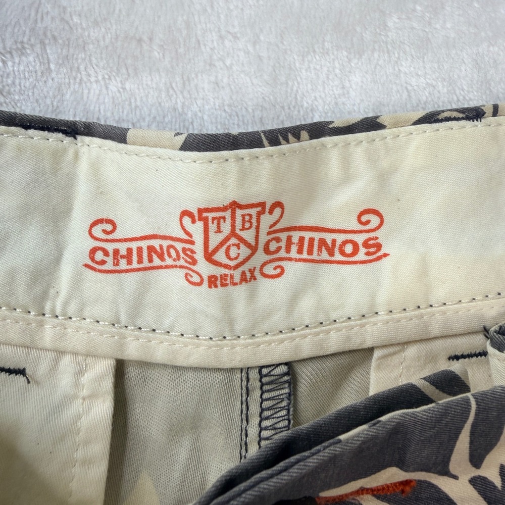 Tommy Bahama Relax Chinos Mens 33 Grey Pineapple Tropical Golf Vacation Shorts - Picture 4 of 12